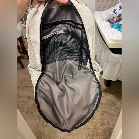 north face backpack - Picture 6 of 7